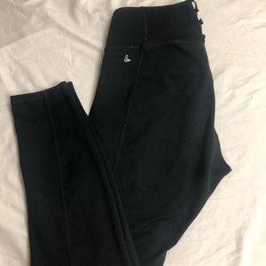 High waisted leggings
